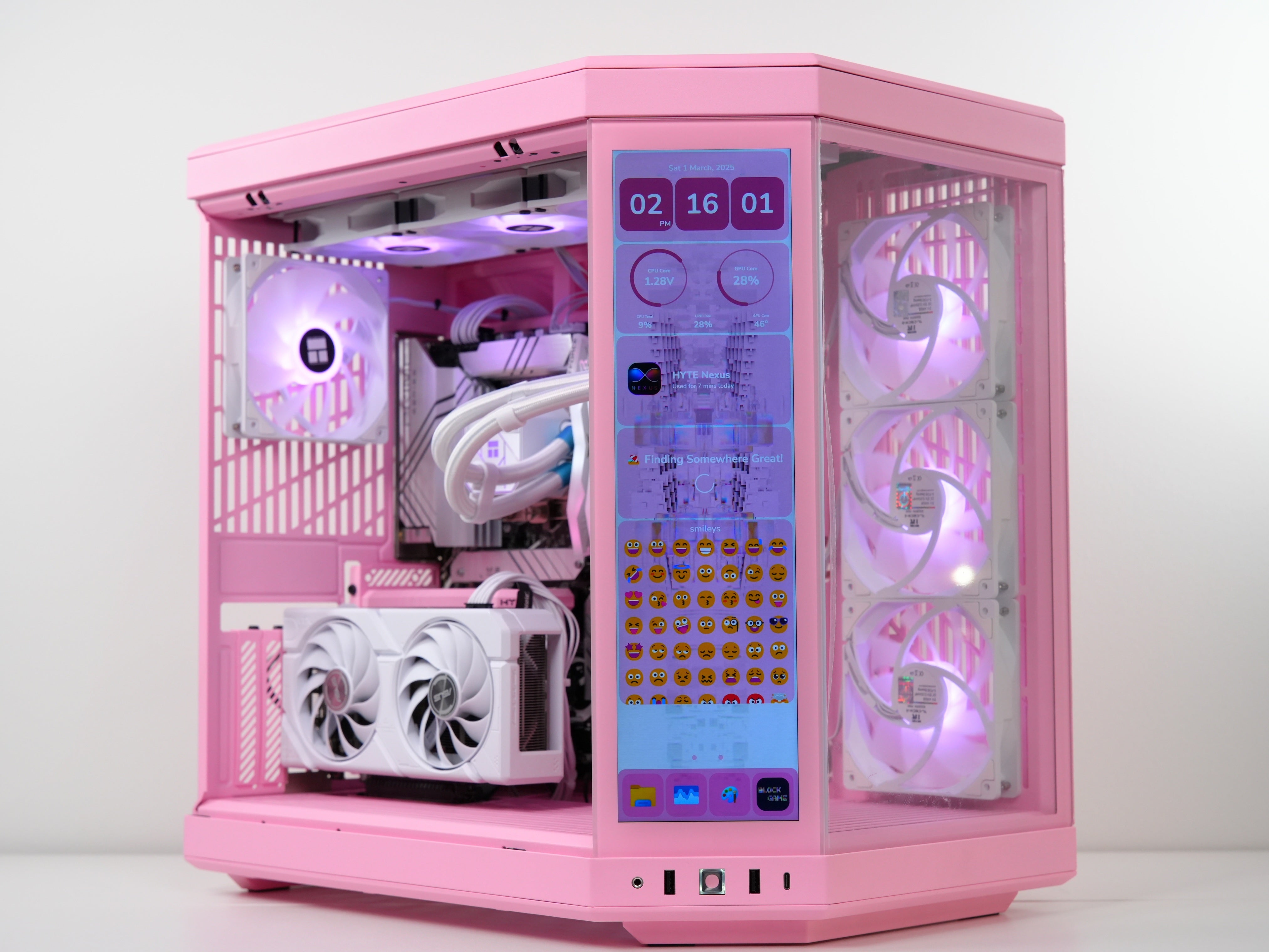 TECHNOID Limited Edition Gaming Pc (AMD Ryzen 7 9700x - RTX 5070 - 1TB SSD - 32GB RAM DDR5- Win 11 Pro - HYTE Y70 Touch infinite Strawberry Milk)