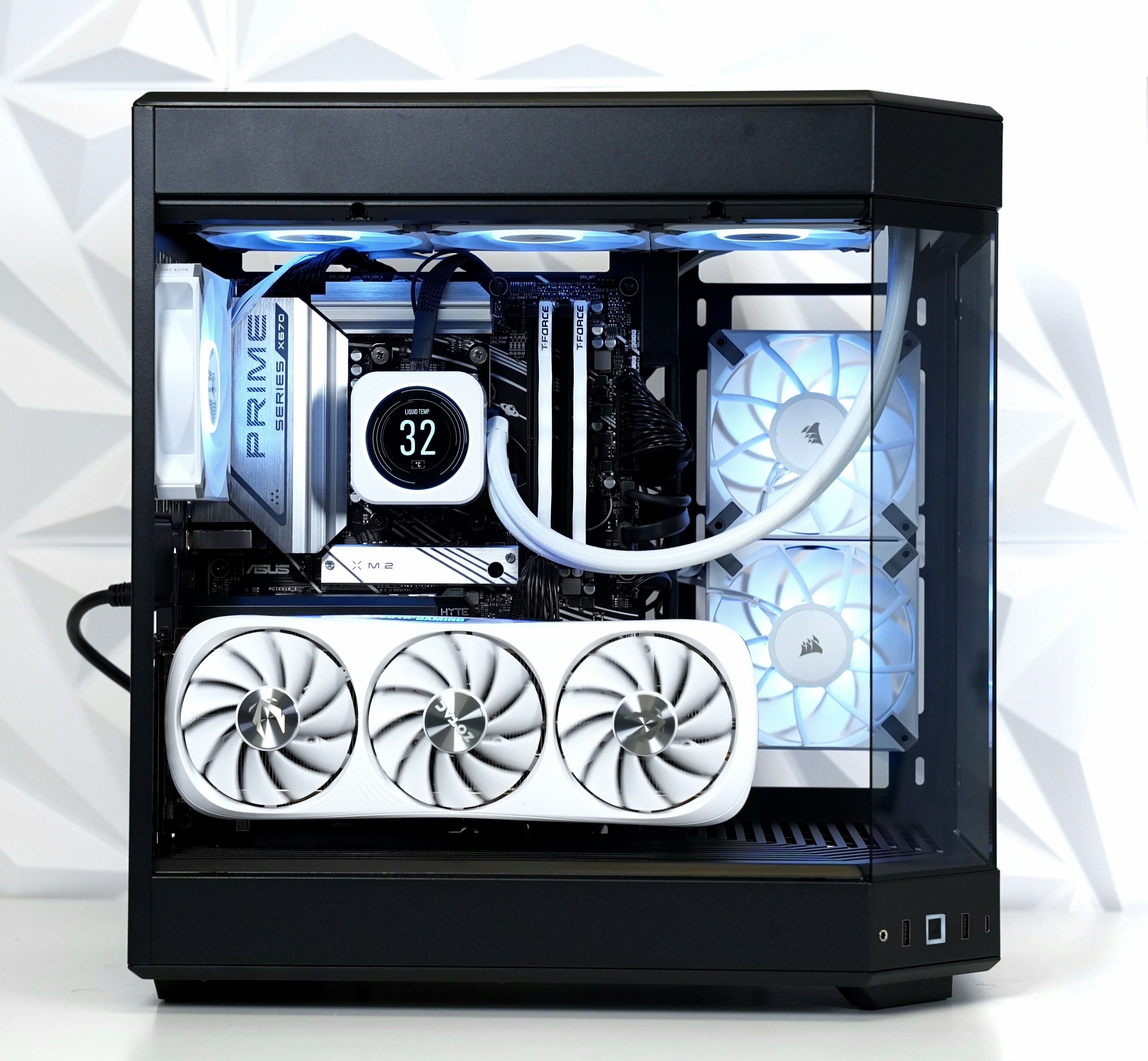 TECHNOID Limited Edition Gaming PC - GeForce RTX 5070 - AMD Ryzen 7 7800X3D - 32GB DDR5 - 2TB SSD - Win 11 PRO - AI Ready - 850w 80 Plus Gold PSU - VR Compatible - LCD AIO