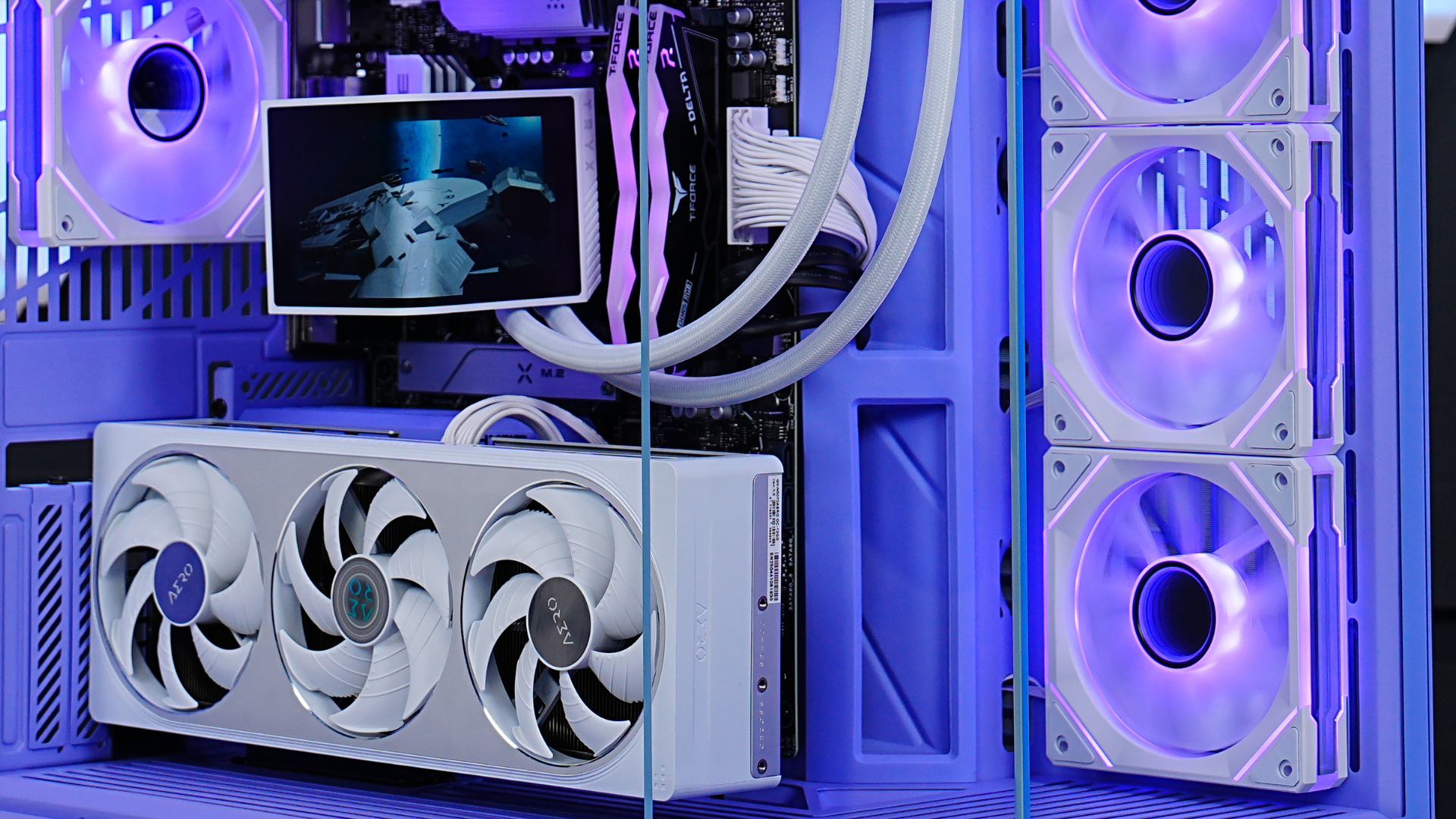 TECHNOID Limited Edition Gaming Pc (Amd Ryzen 7 9700x - RTX 5070 - 2TB SSD - 32GB RAM DDR5- Win 11 Pro - HYTE Y70 - Purple)