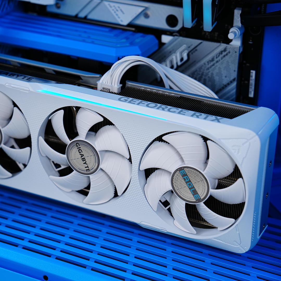 TECHNOID Limited Edition Gaming Pc (Intel i7-14th Gen - RTX 5070 - 2TB SSD - 32GB RAM DDR5- Win 11 Pro - HYTE Y70 Touch infinite - Blue)