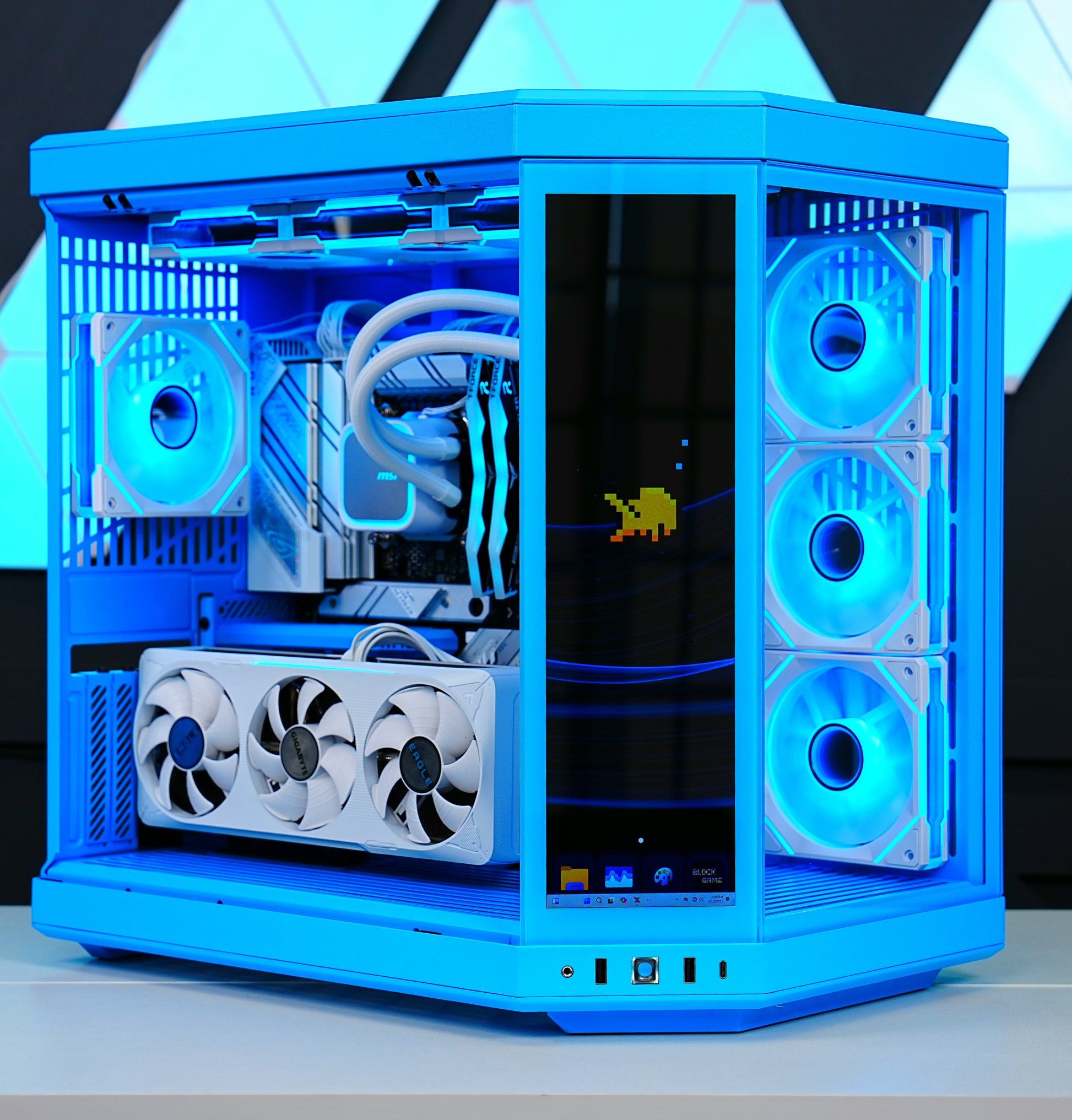 TECHNOID Limited Edition Gaming Pc (Intel i7-14th Gen - RTX 5070 - 2TB SSD - 32GB RAM DDR5- Win 11 Pro - HYTE Y70 Touch infinite - Blue)