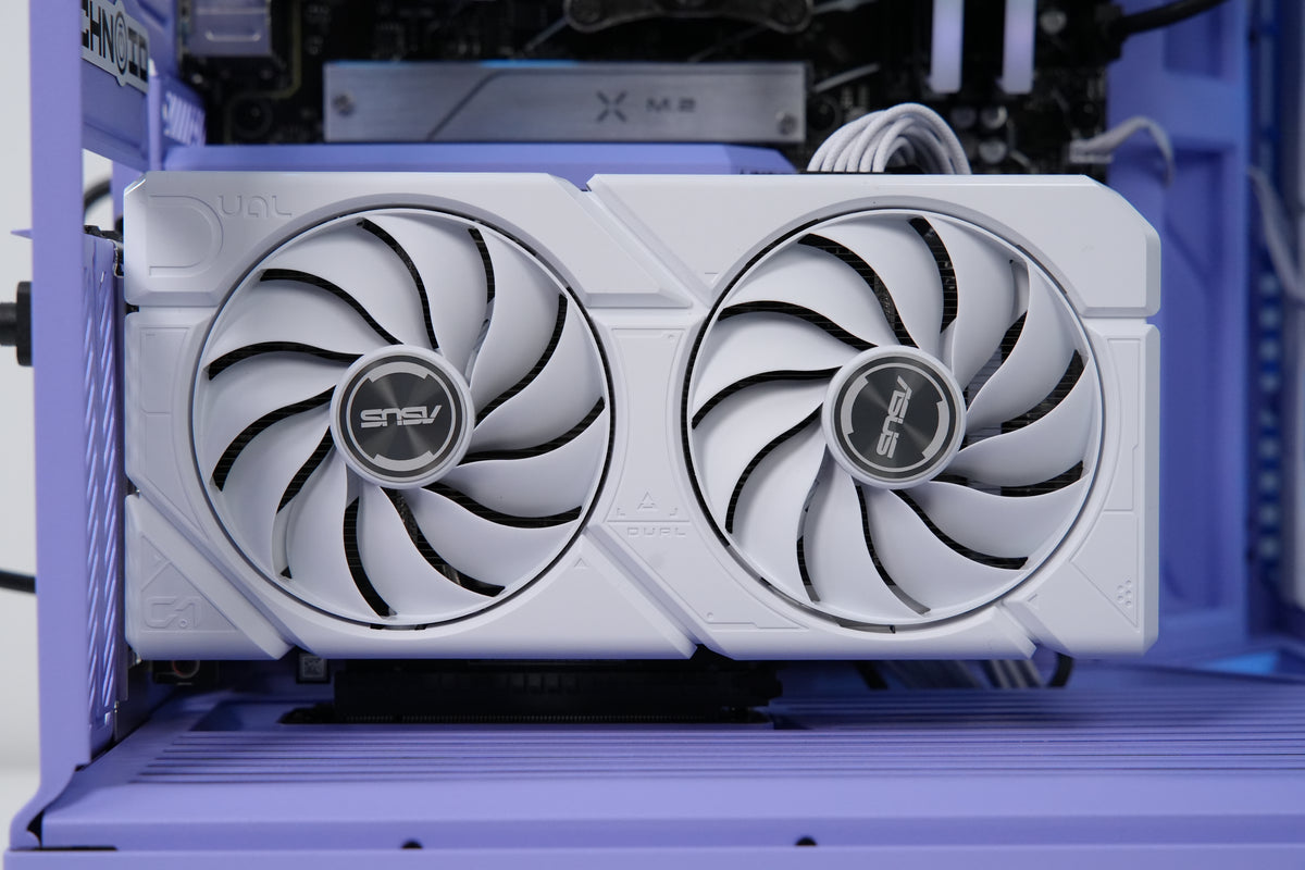 TECHNOID Limited Edition Gaming Pc (Amd Ryzen 7 7700 - RTX 5070 - 2TB SSD - 32GB RAM DDR5- Win 11 Pro -  HYTE Y70 Touch infinite - Purple)