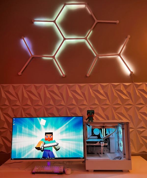 Themed Gaming Pc with Minecraft Funko pop (Intel Core i7-12th Gen/2TB SSD/32GB RAM/RTX 4070/Windows 11 Pro